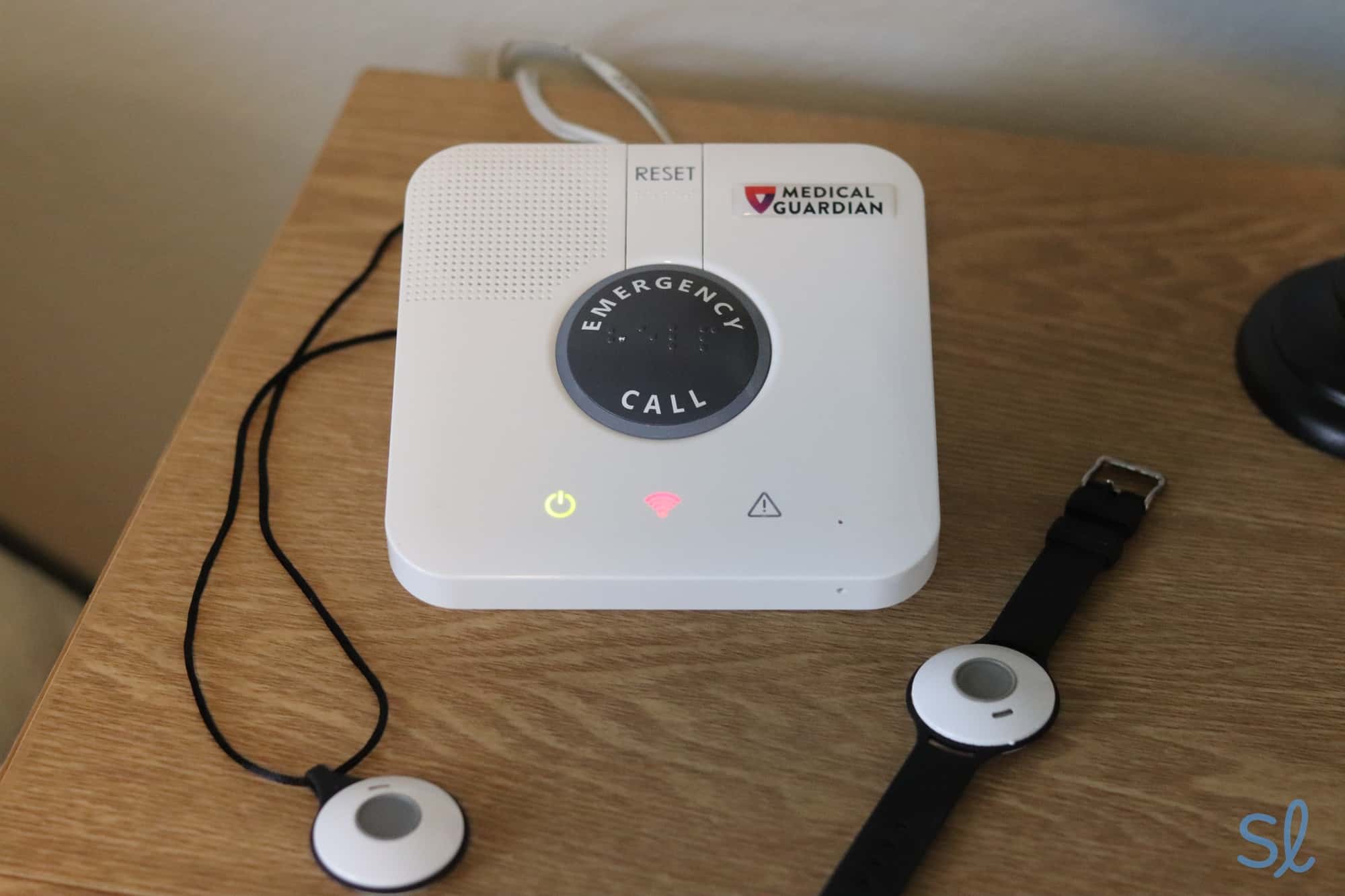 Medical Guardian's MGClassic in-home system Medical Guardian's MGClassic in-home system