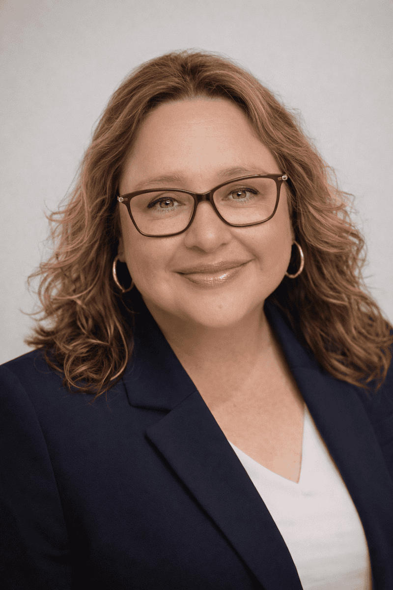 Elizabeth Gavino headshot